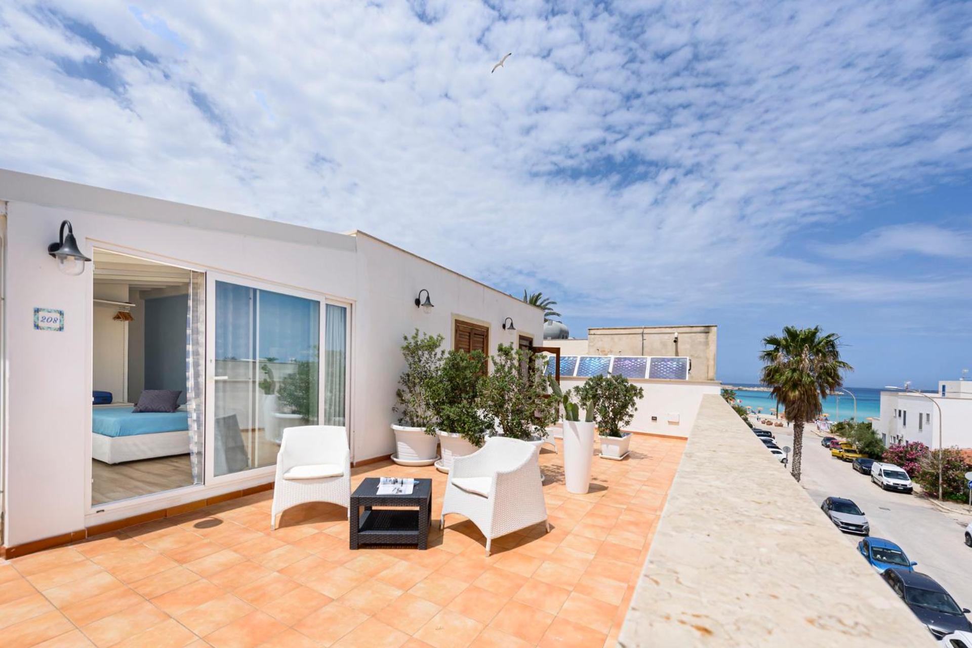 Araba Fenice Hotel San Vito Lo Capo Exterior photo